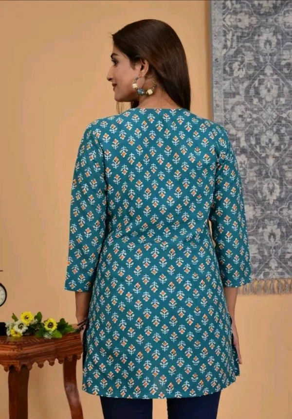 Neha Collection  Women Printed Short Kurta - Smalt Blue, L