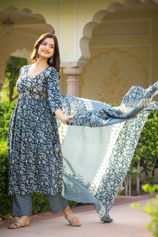 Neha Collection Kurti With Bottom Dupatta Set - XXXL