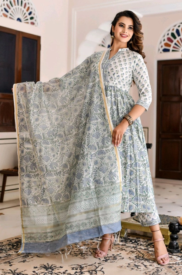 Neha Collection Beautiful 3-piece salwar kameez with dupatta - L