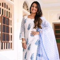 Neha Collection Beautiful 3-piece salwar kameez with dupatta - M