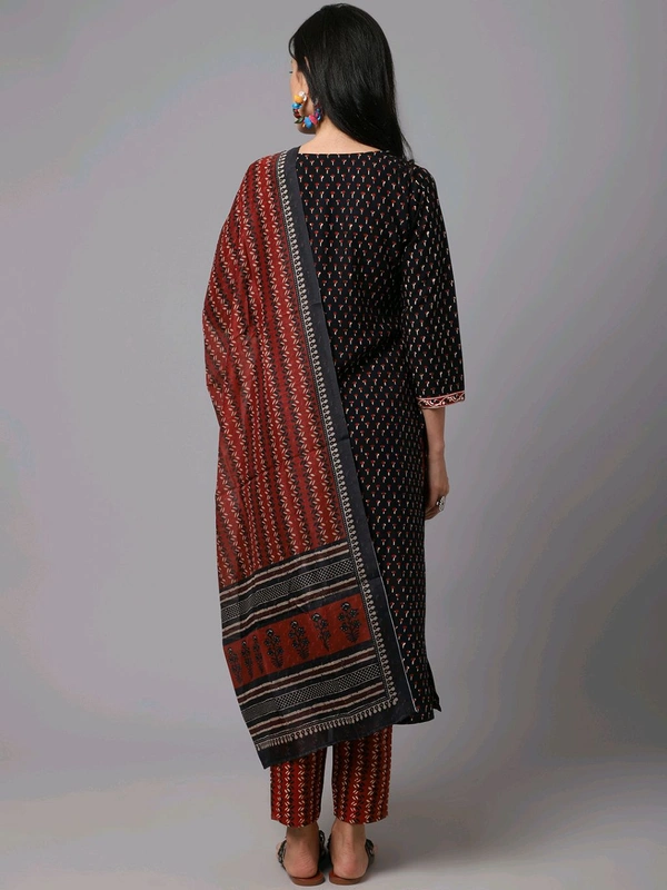 Neha Collection Beautiful 3-piece salwar kameez with dupatta - M