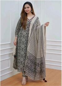 Neha Collection Beautiful 3-piece salwar kameez with dupatta - XL