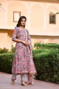 Neha Collection Beautiful 3-piece salwar kameez with dupatta - S