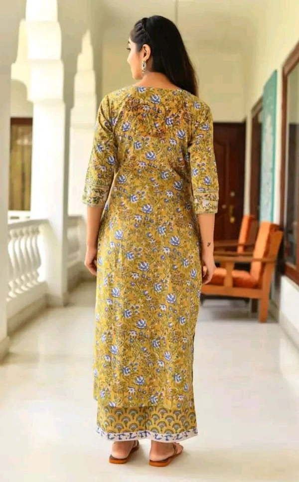 Neha Collection Beautiful 3-piece salwar kameez with dupatta - S