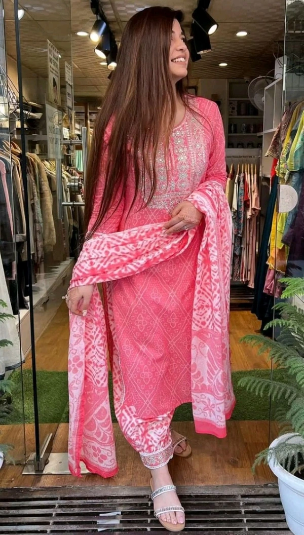 Neha Collection Beautiful 3-Piece Salwar Kameez With Dupatta - Pink, M