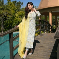 Neha Collection Beautiful 3-Piece Salwar Kameez With Dupatta - White, M
