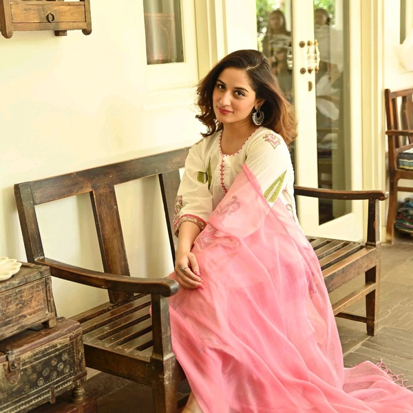 Neha Collection Beautiful 3-Piece Salwar Kameez With Dupatta 20 - L