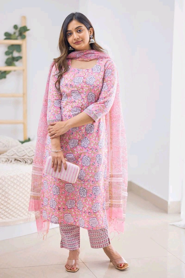 Neha Collection Stylish Salwar Kameez with Embellished Dupatta - M