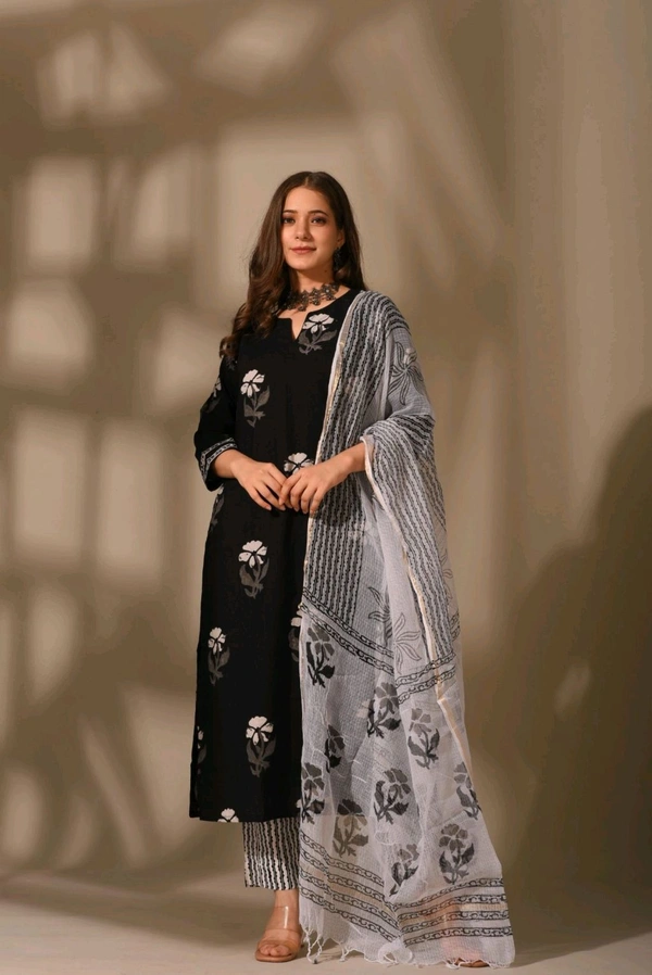 Neha Collection Dmpal_blackwht 3-Piece Salwar Kameez With Dupatta - Black, XL
