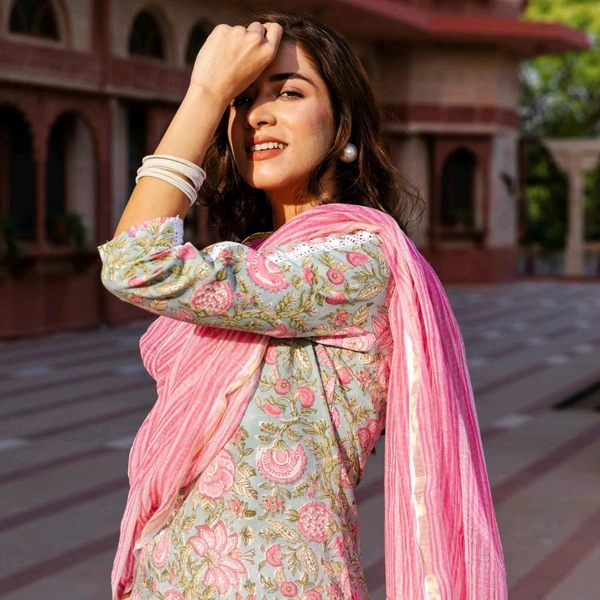 Neha Collection Beautiful 3-Piece Salwar Kameez With Dupatta - L