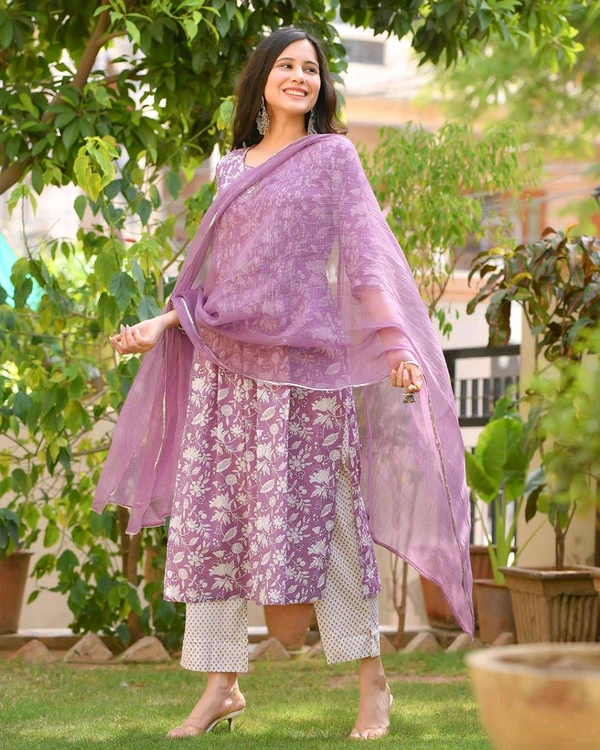 Neha Collection Beautiful 3-Piece Salwar Kameez With Dupatta - XL