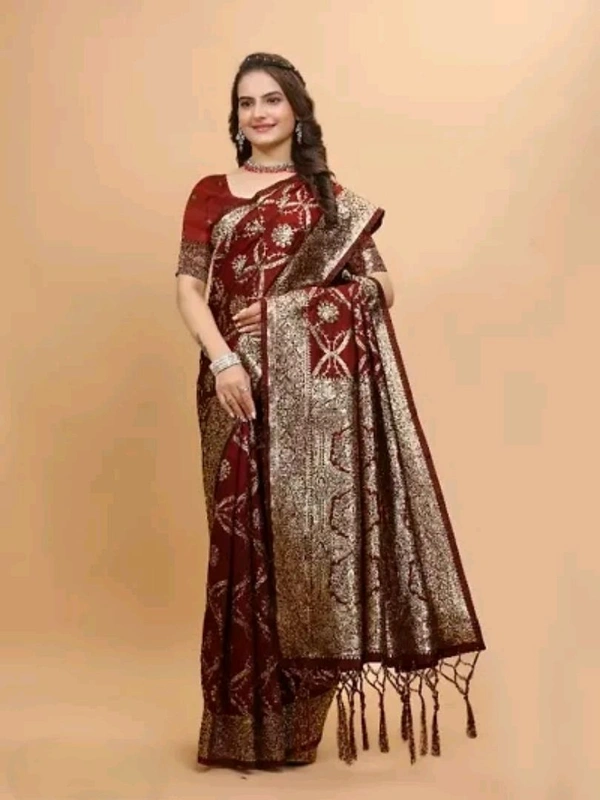 Kanjeevaram Silk Zari Weaving Jacquard Sarees with Blouse Piece - Maroon