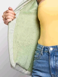 Women’s Solid Light Green Hooded Puffer Jacket - Light Green, L