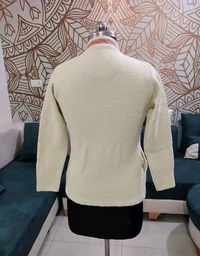 Women's  Pure Wool Self Design Full Sleeve Cardigan - S