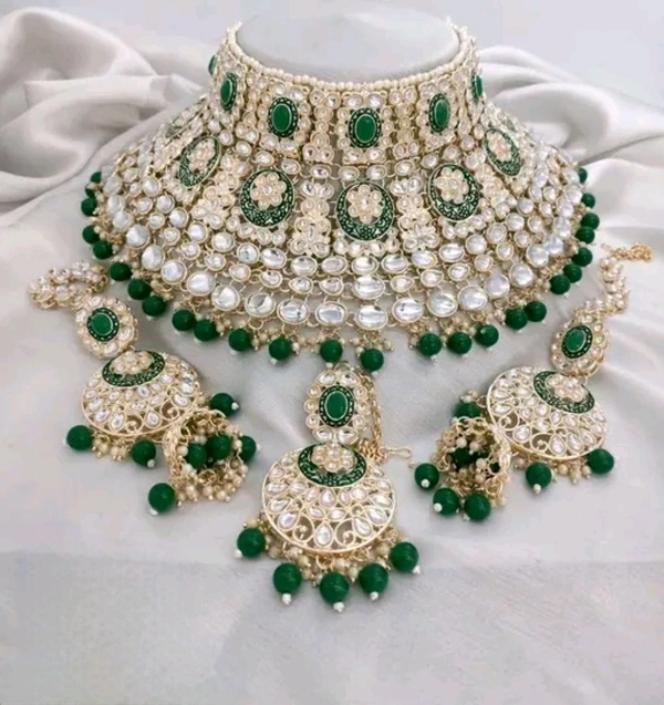 Gold Plated Choker Necklace, Earrings & Mang Tikka Set - Green
