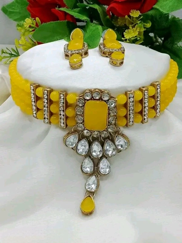 Neha Collection Choker and Earrings Set - Yellow