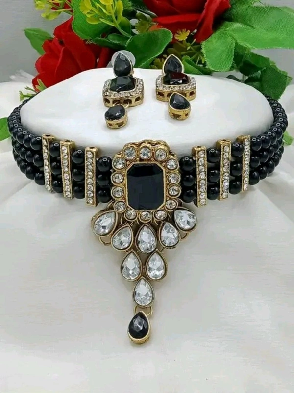 Neha Collection Choker and Earrings Set - Black