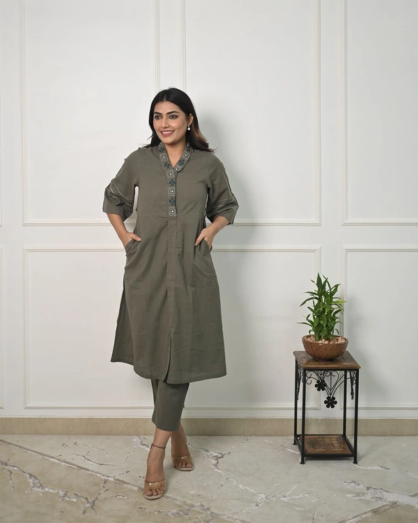Pooja Creation Grey Cotton Slub Co-Ord Set with Bold Collar Embroidery & Side Pockets - Dove Gray, 42