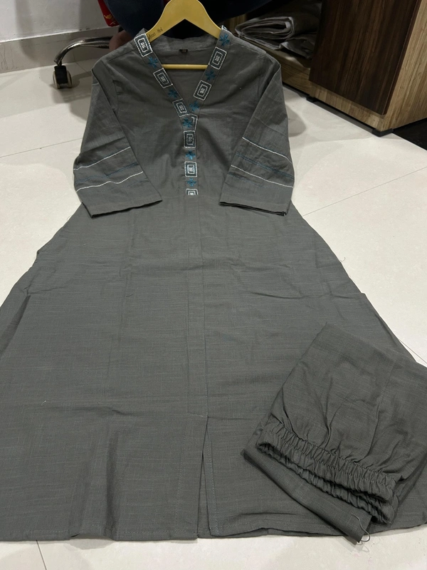 Pooja Creation Grey Cotton Slub Co-Ord Set with Bold Collar Embroidery & Side Pockets - Dove Gray, 42