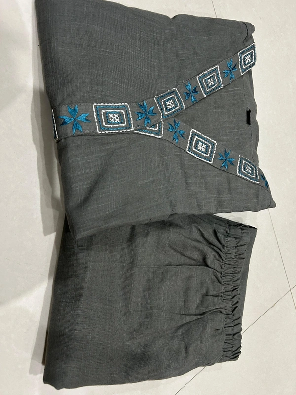 Pooja Creation Grey Cotton Slub Co-Ord Set with Bold Collar Embroidery & Side Pockets - Dove Gray, 42
