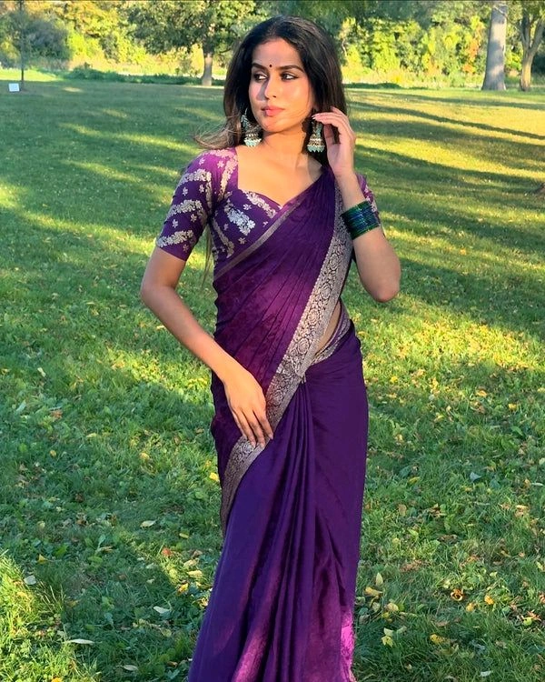 Viscose Chinon Weaving Pattern Saree With Dola Banarasi Silk Blouse - Purple