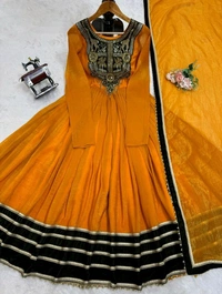 Prayosha Gold Crush Velvet Top with Diamond Work Dupatta - XL