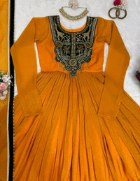 Prayosha Gold Crush Velvet Top with Diamond Work Dupatta - XL