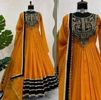 Prayosha Gold Crush Velvet Top with Diamond Work Dupatta - XL