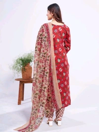 Prayosha Women's Cotton Blend Printed Kurti Set with Pant & Dupatta - Red, XL