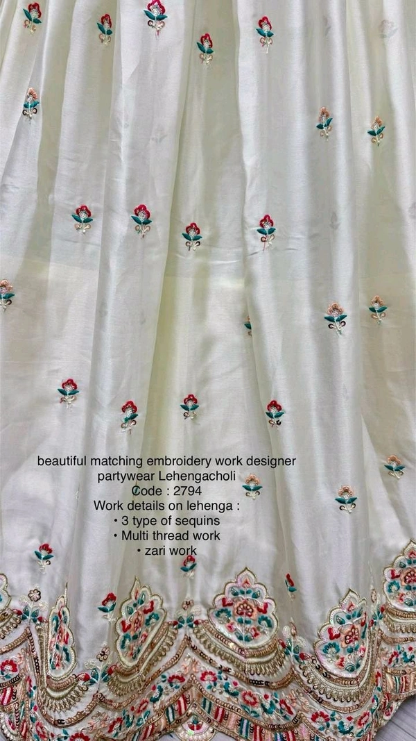 Prayosha Elegant Gadhwal Silk Lehenga Choli with Chinnon Dupatta - White, M