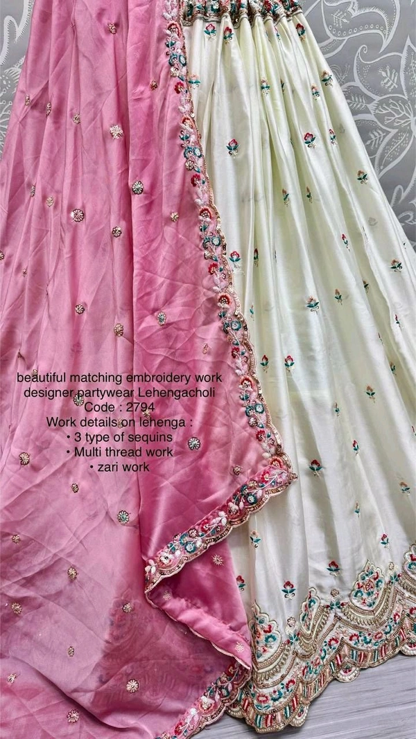 Prayosha Elegant Gadhwal Silk Lehenga Choli with Chinnon Dupatta - White, M