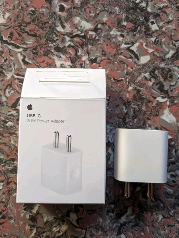 APLE 20 WT IMPORTED ADAPTER - SUPPORT IPHONE 11 TO 16 ALL SERIES