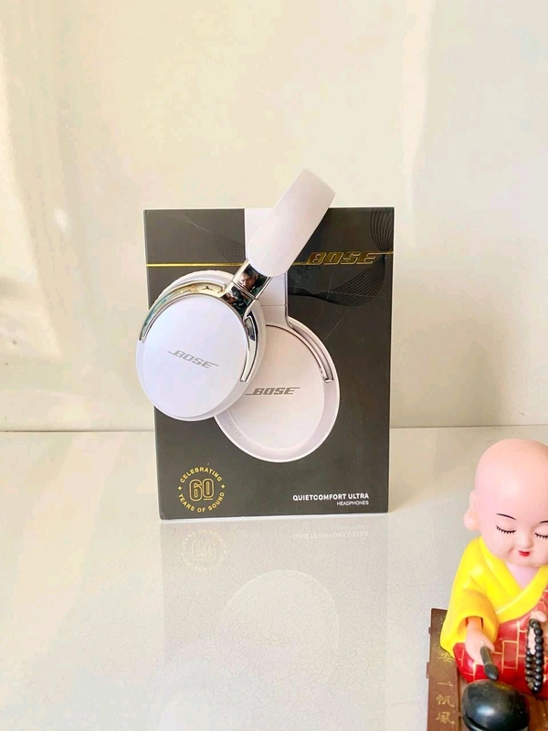 Bose QC Wireless - Crystal Acrylic Model 