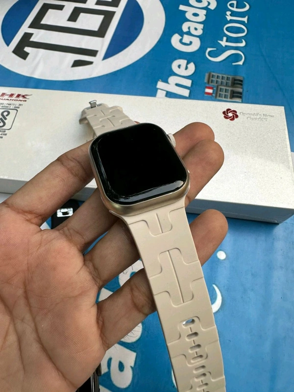 SERIES 10 - 41 MM GPS & CELLULAR Watch ☸ ✨ SUPER AMOLED DISPLAY - WITH CHAT GPT // 95% SAME AS ORIGINAL 