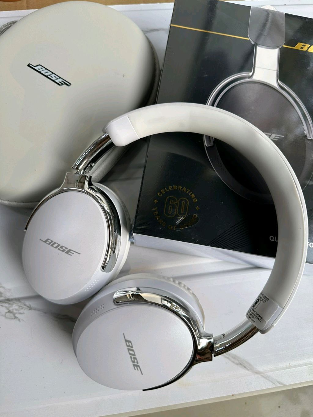 BOSE - QUIETCOMFORT ULTRA - 60 YEARS CELEBRATION MODEL ✨💖