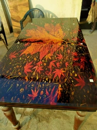 DESIGNER CENTRE TABLE - black with printed design