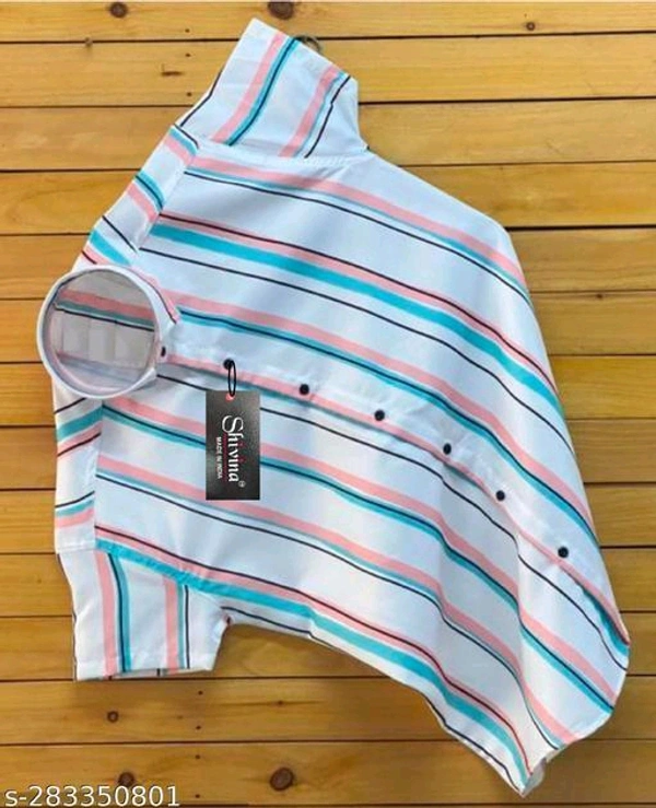 Men regular spread collar casual shirt.Name: Men regular spread collar casual shirt.Fabric: PolycottonSleeve Length: Short SleevesPattern: StripedNet Quantity (N): 1Sizes:S, M, L, XL, XXLCountry of Origin: India