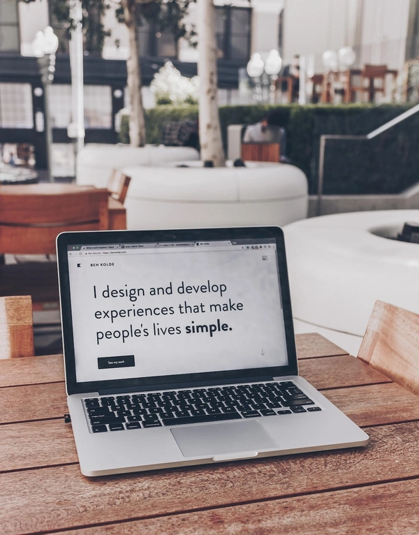 Study Material Customised Laptop - Free