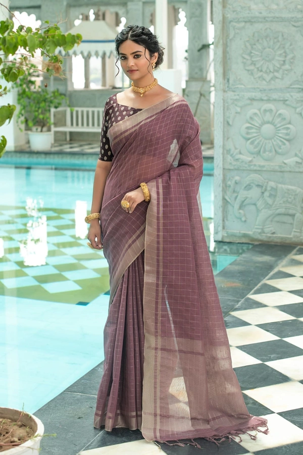 Isha Fab Rutrang_2 - Free, Brown