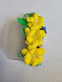 Side Combs With Handmade Flowers
