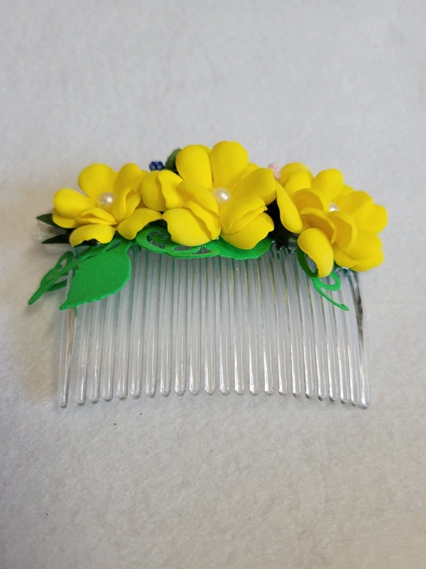 Side Combs With Handmade Flowers