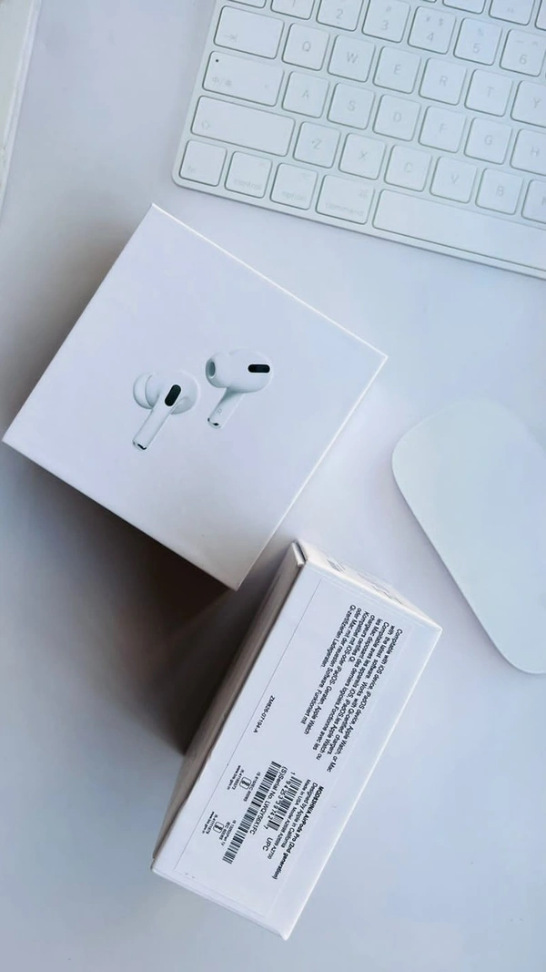 Apple  Airpods Pro 2nd Generation - White