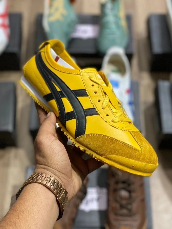 Onitsuka Tiger Men Sneaker Collection New - Black, 7
