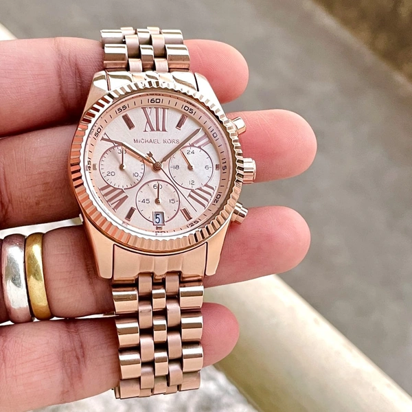 Michael Kors Watch Collection For Her - Gold