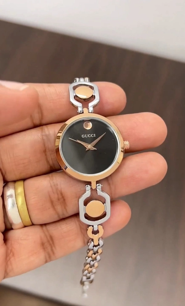 Gucci Watch For Her - Silver