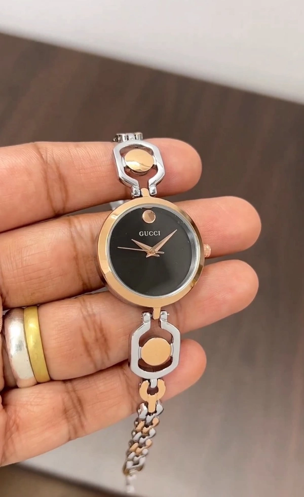 Gucci Watch For Her - Silver