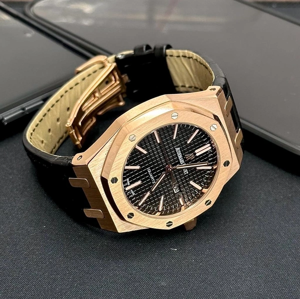 Audemars Piguet Men Formal Watch - Black