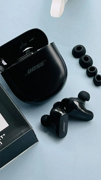 Bose Bluetooth Headphones - Black