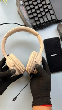 Bose Bletooth Headphones - Black