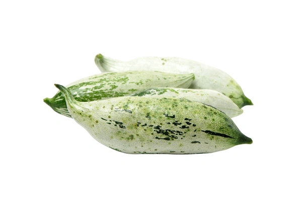 Snake gourd (ಪಡವಲಕಾಯಿ) - 1kg